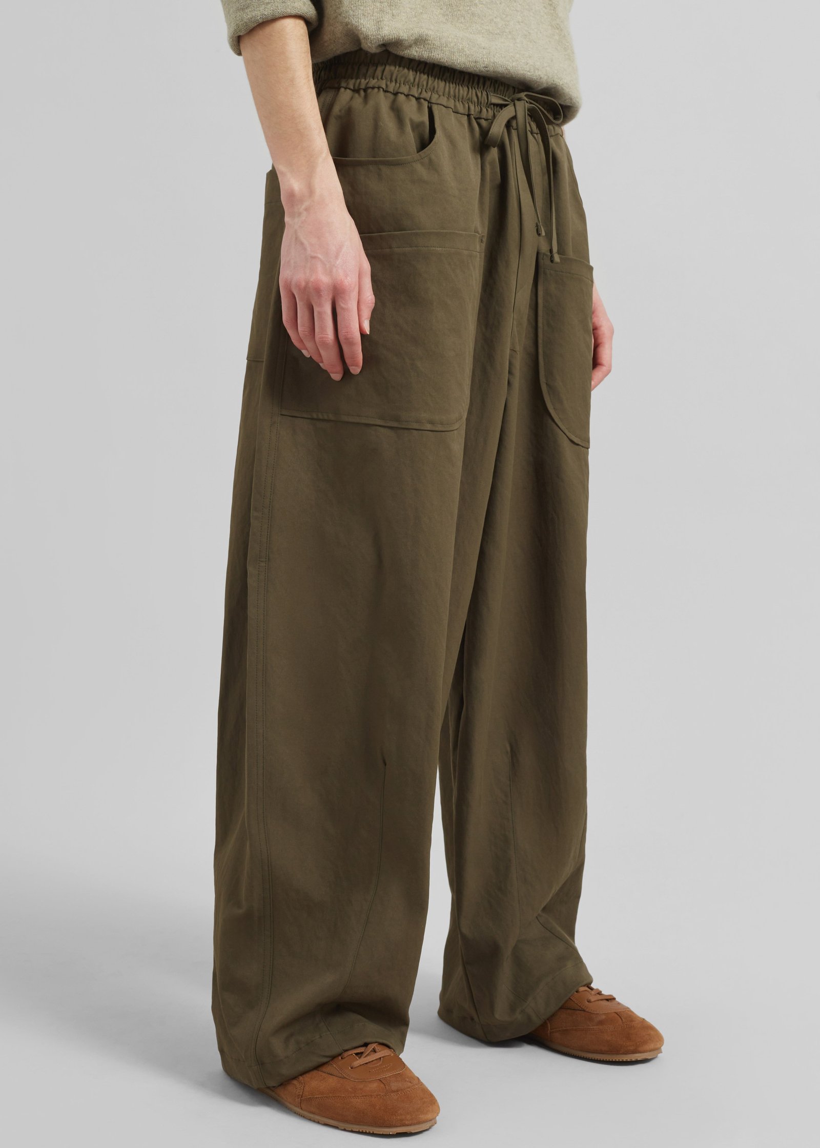 FAE-BALLON-PANTS-ARMY-GREEN-SIOBAHN-1114-1