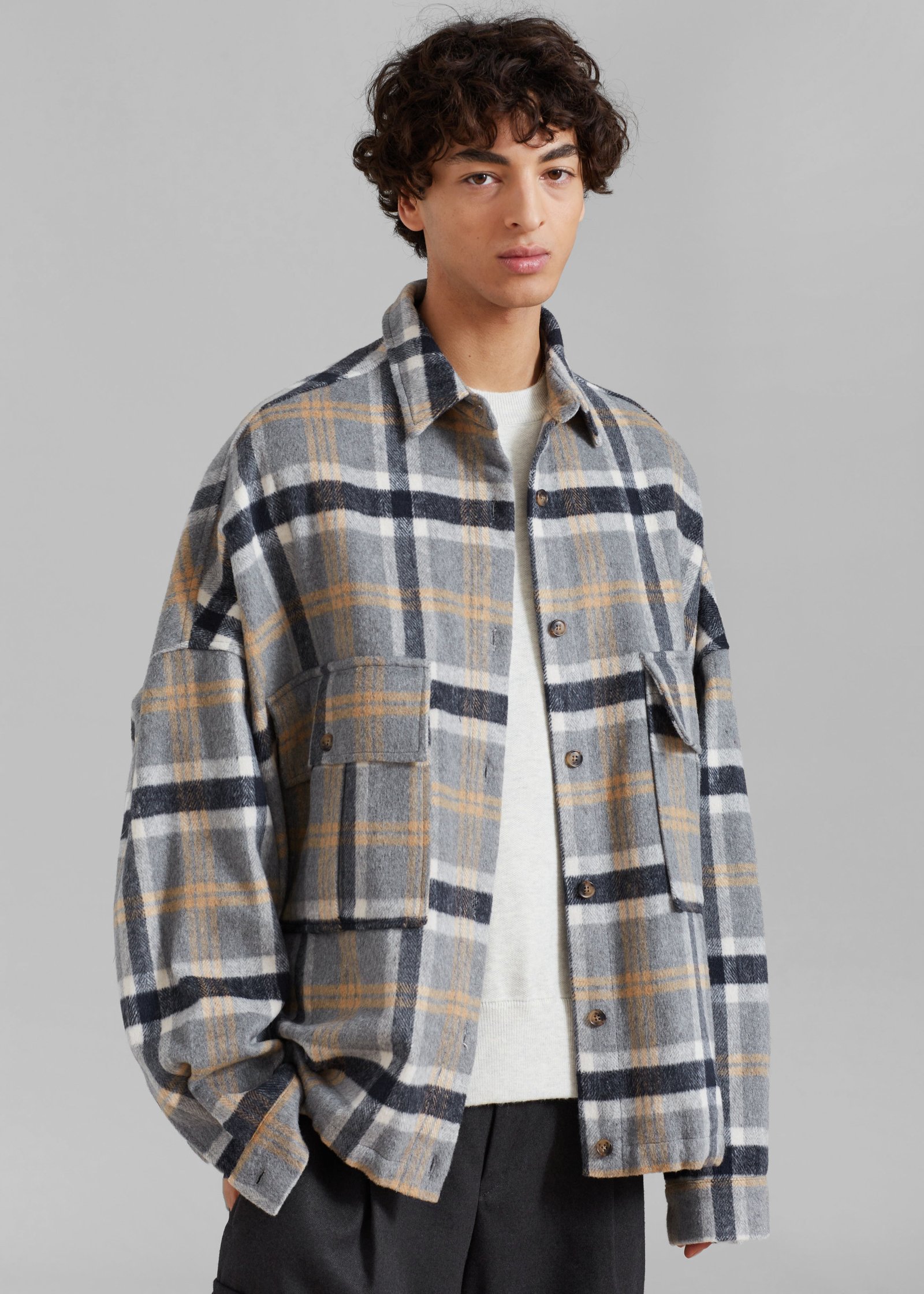 KEATON-FLANNEL-POCKET-OVERSHIRT-CHECKED-GREY-TEO-27968
