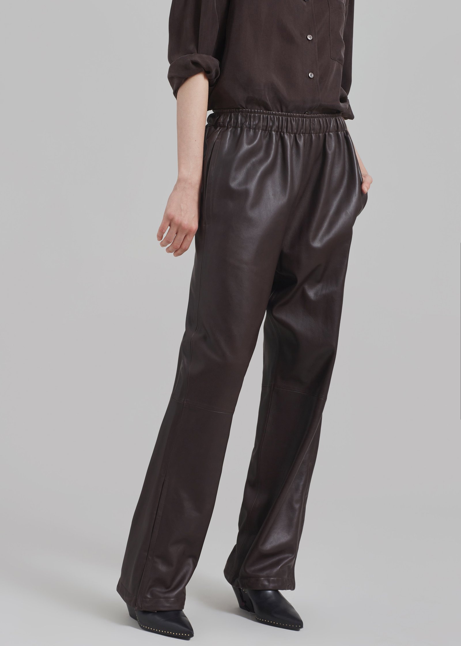 KEVIN-LEATHER-TROUSERS-BROWN-KATE-14818