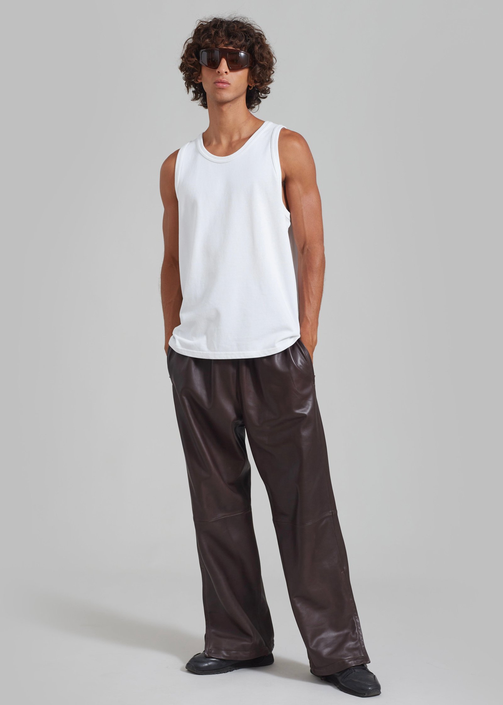 KEVIN-LEATHER-TROUSERS-BROWN-TEO-5042