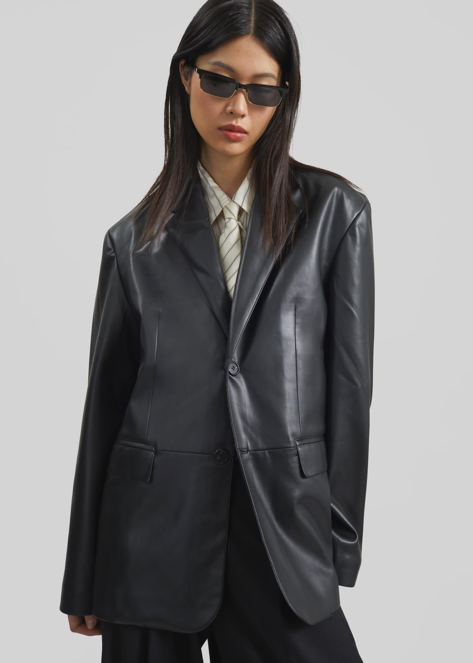 OLYMPIA-BLAZER-BLACK-TIFFANY-1382