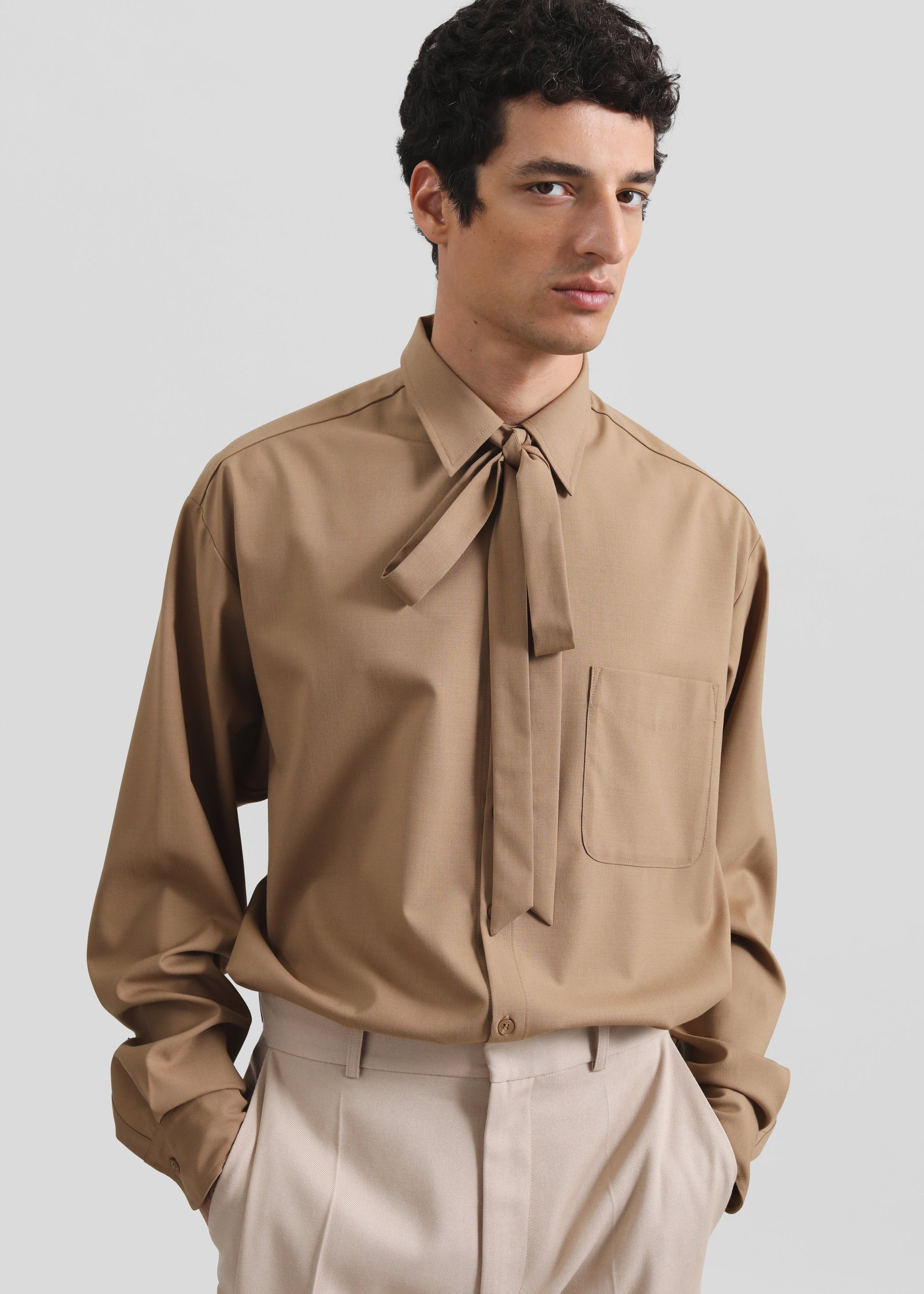 SINCLAIR-NECK-TIE-SHIRT-CAMEL-GABRIEL-00233