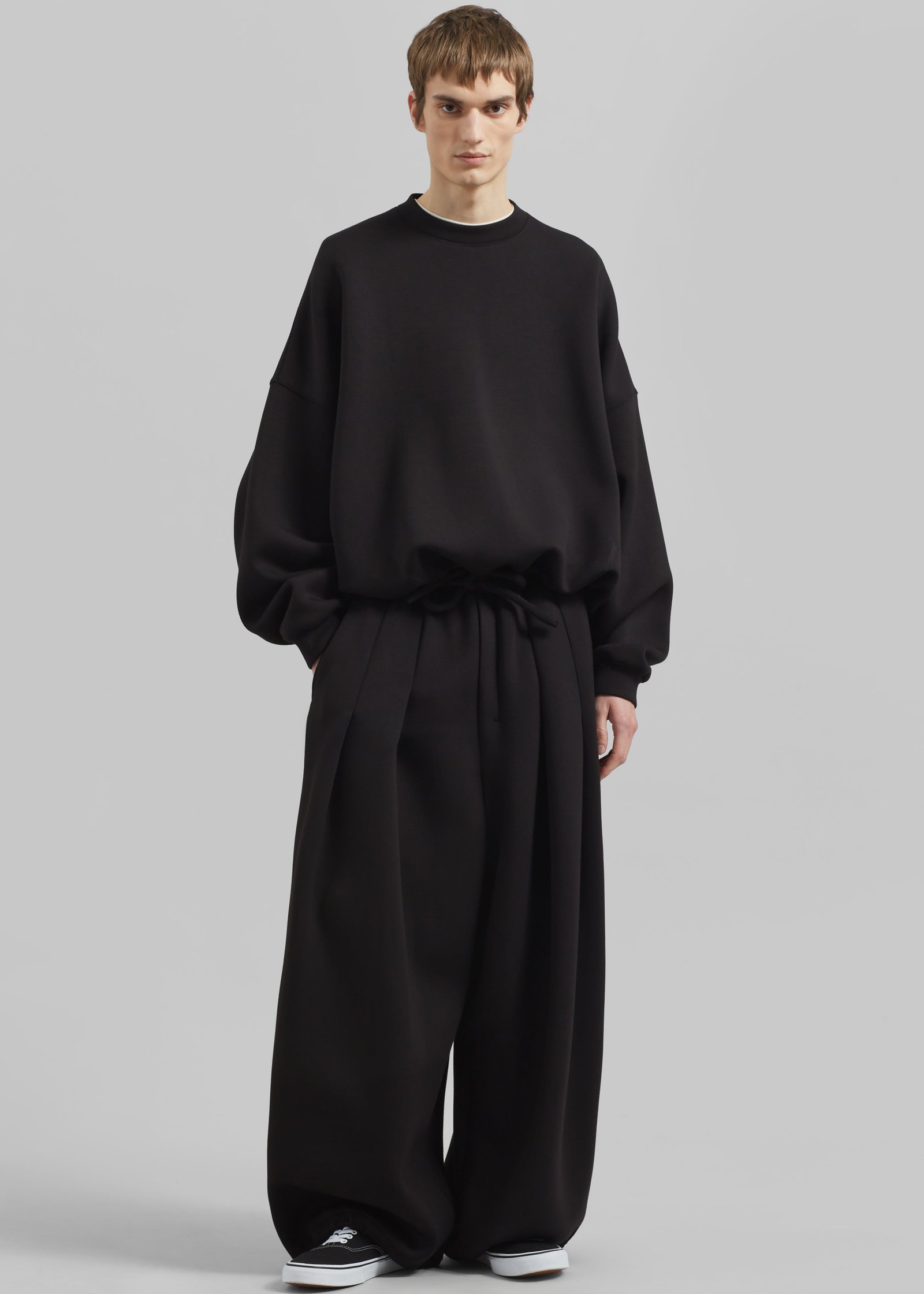 TATE-SWEATPANTS-BLACK-SIOBAHN-1383