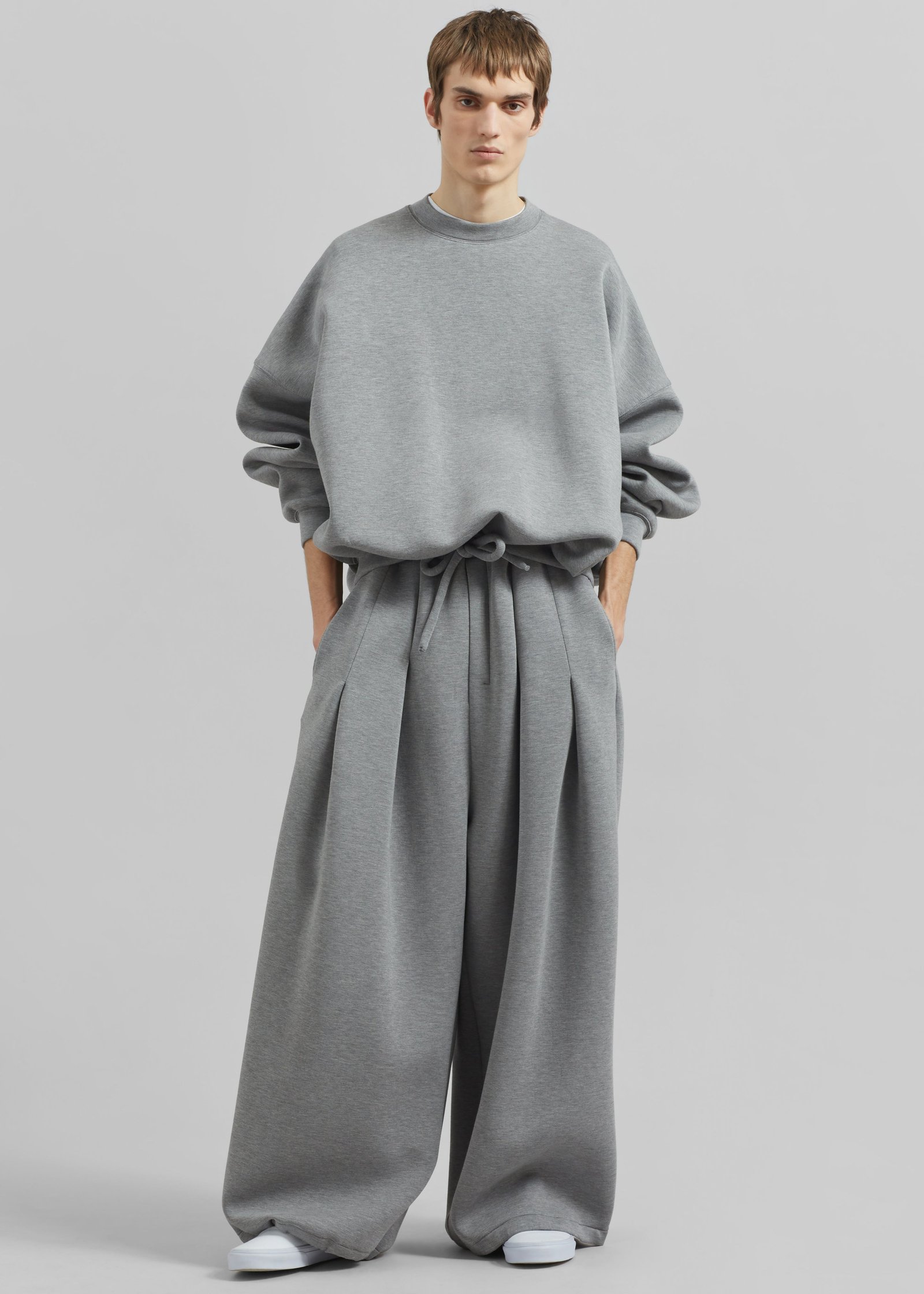 TATE-SWEATPANTS-GREY-SIOBAHN-1032